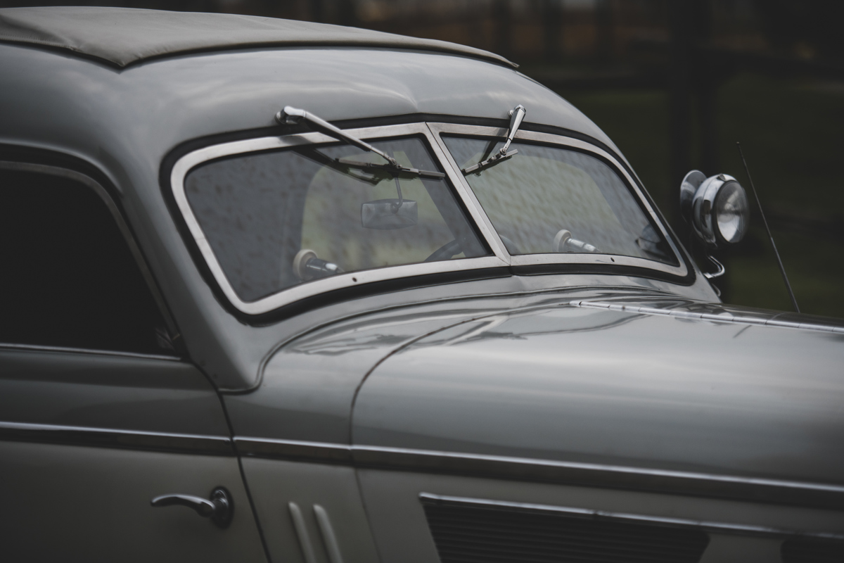 Windshield of 1937 Mercedes-Benz 540 K Coupe by Hebmüller offered at RM Sotheby’s Arizona live auction 2020